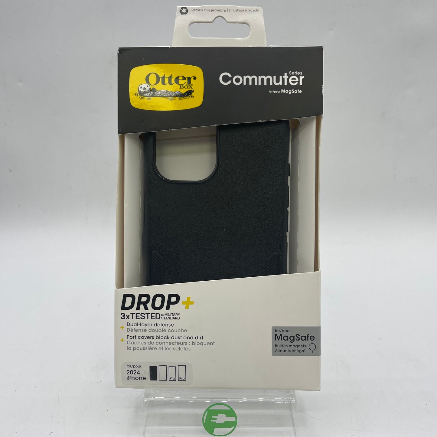 New OtterBox Commuter Fitted Hard Shell Case with MagSafe for iPhone 16