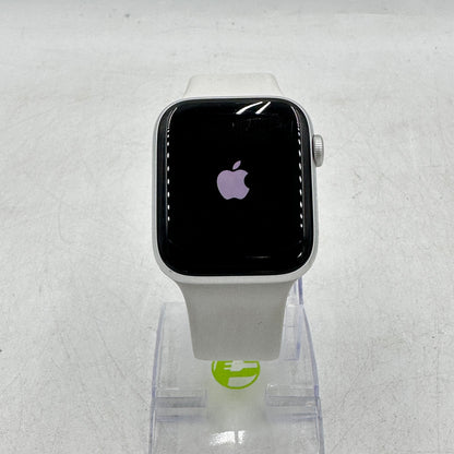 Unlocked Apple Watch SE 2nd Gen 44MM Silver Aluminum w/ White Sport Band MNU13LL/A
