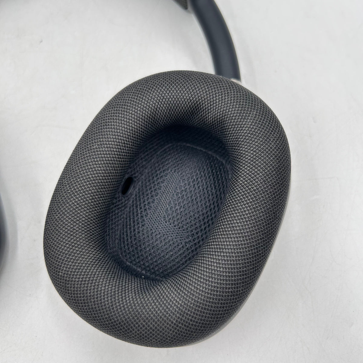 Apple AirPods Max Wireless Over-Ear Headphones Space Gray MGYH3AM/A