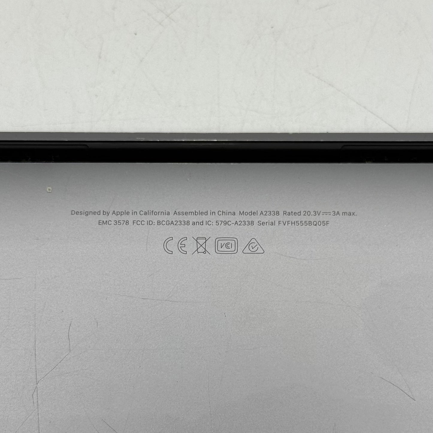 2020 Apple MacBook Pro 13.3" M1 8C GPU 3.2GHz 8GB RAM 512GB SSD A2338