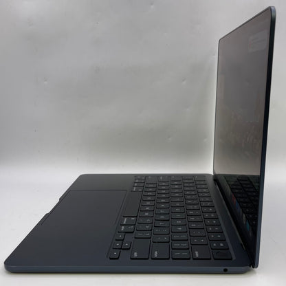 2022 Apple MacBook Air 13.6" M2 3.5GHz 8GB RAM 512GB SSD A2681