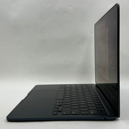 2024 Apple Macbook Air 13.6" M3 8C GPU 4.0GHz 8GB RAM 256GB SSD A3113
