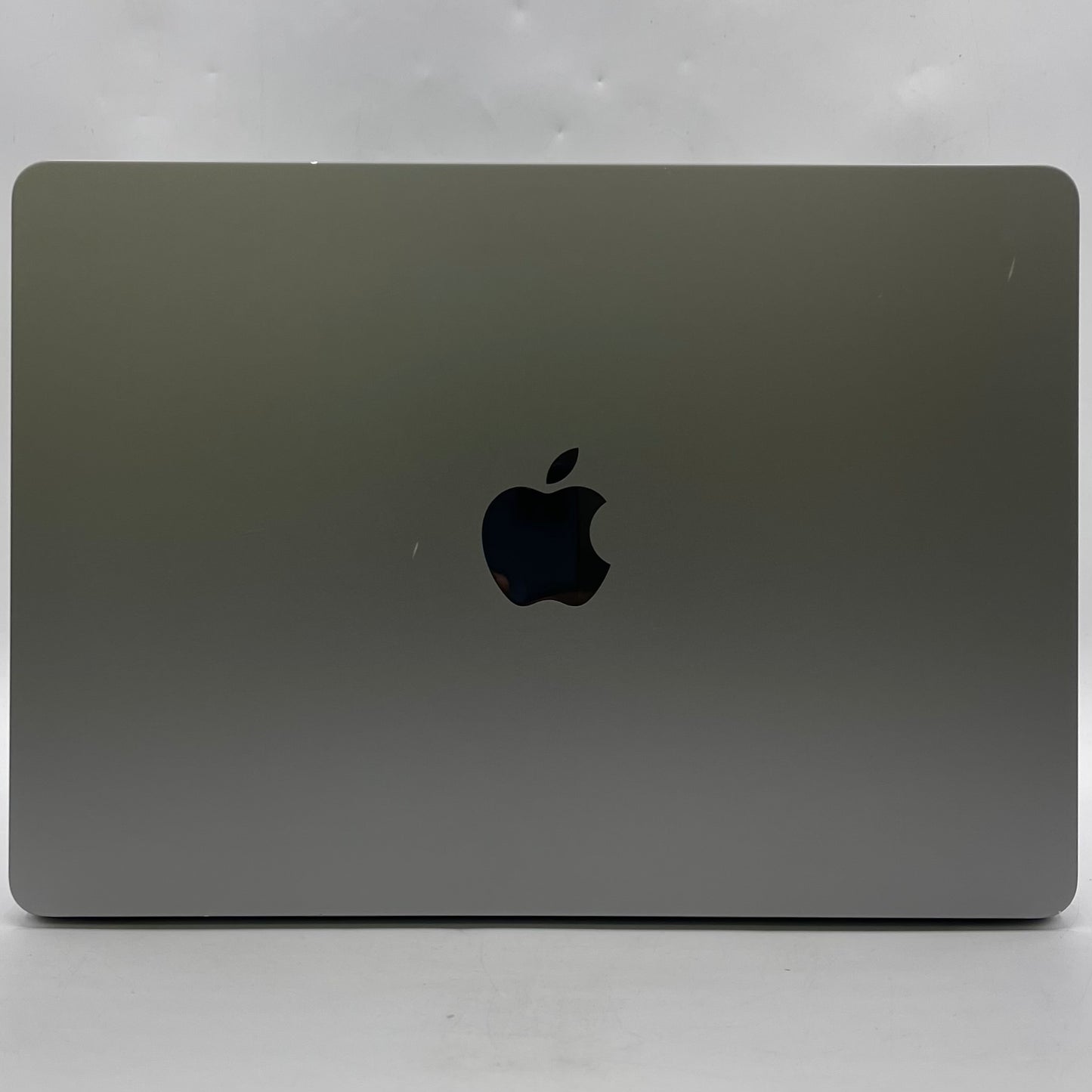 2022 Apple MacBook Air 13.6" M2 8C GPU 3.5GHz 8GB RAM 256GB SSD A2681