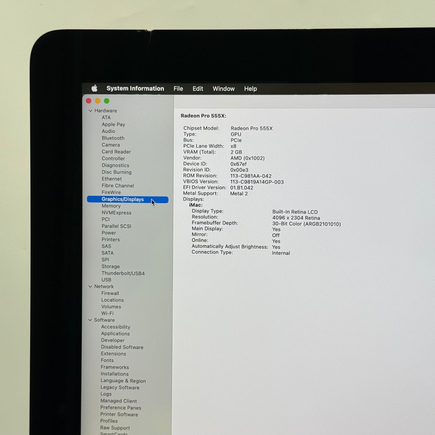 2019 Apple iMac 21.5" i3 3.6GHz 8GB RAM 1TB HDD Silver A2116