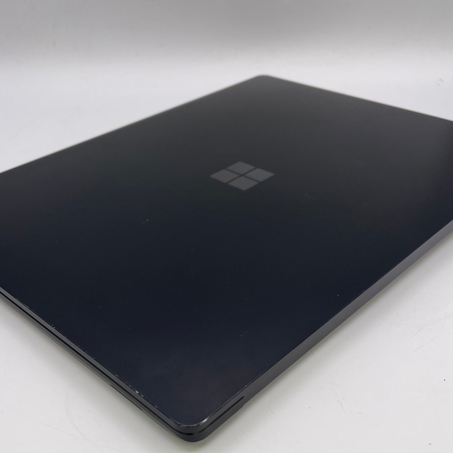Microsoft Surface Laptop 5 1979 i7-1265U 2.7GHz 32GB RAM 1TB Remotely Managed