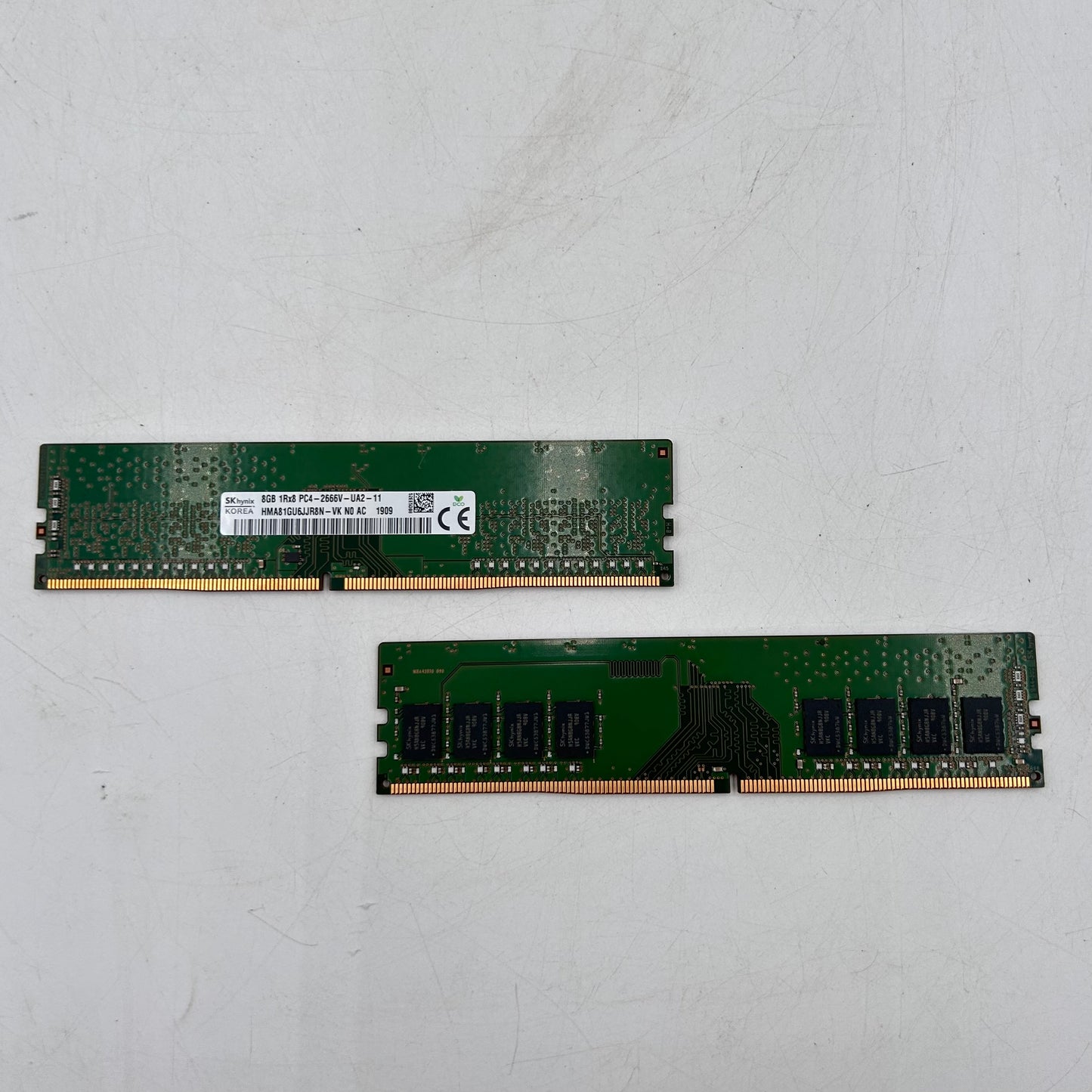 SK Hynix HMA81GU6JJR8N-VK 16GB (2x8GB) RAM DDR4 2666MHz PC4-2666V-UA2-11