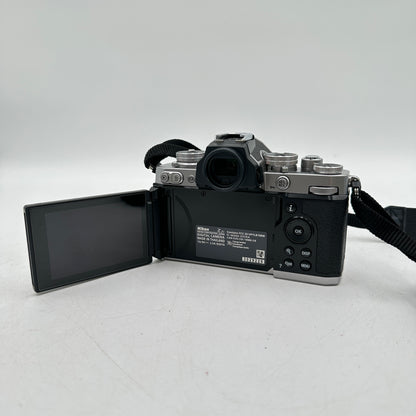 Nikon Zfc 20.9MP Mirrorless Camera 468 SC Only with Lens *Near Mint