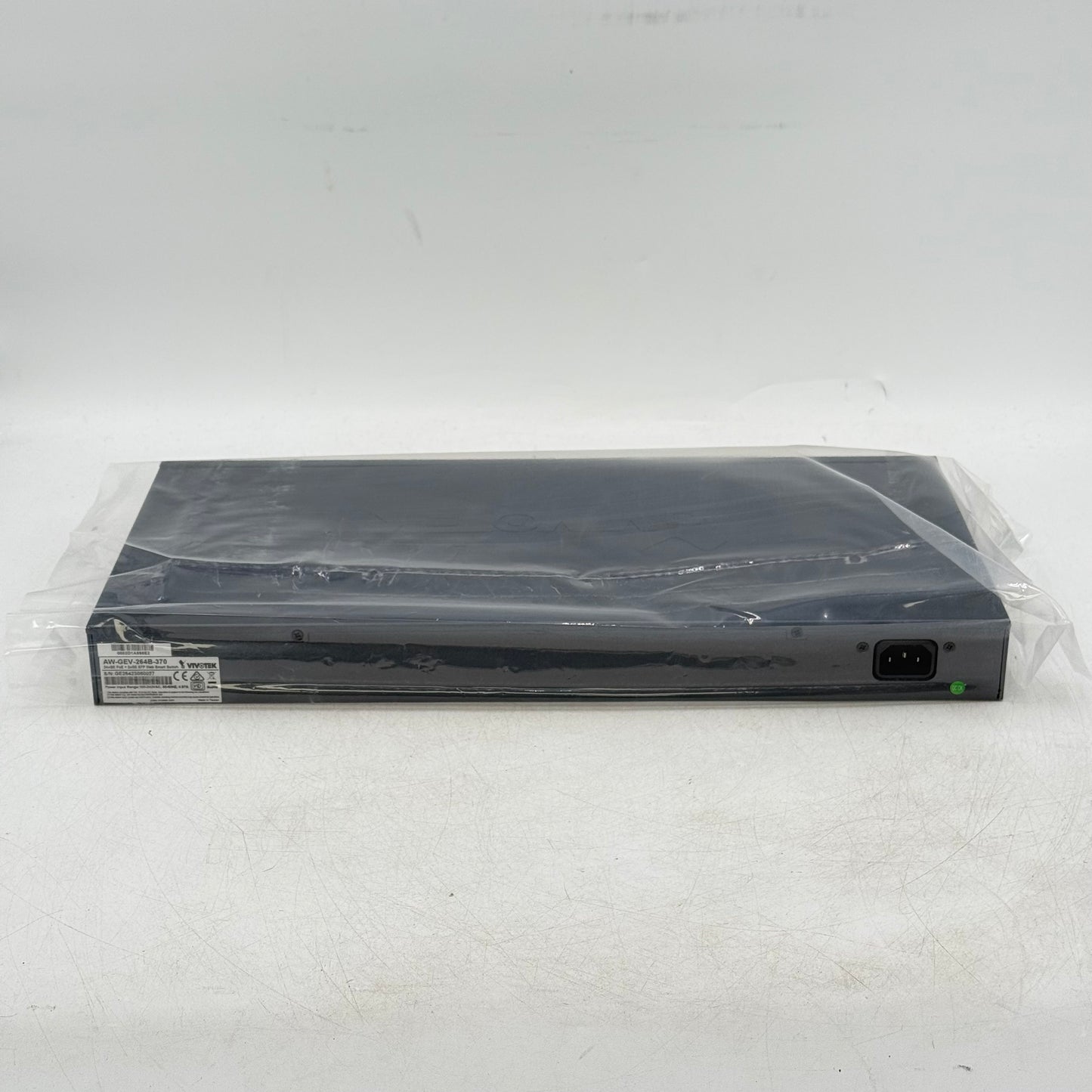 New Vivotek AW-GEV-264B-370 24xGE PoE + 2xGE SFP Web Smart Managed Switch
