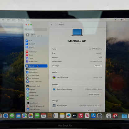 2020 Apple MacBook Air 13.3" M1 7C GPU 3.2GHz 8GB RAM 256GB SSD A2337