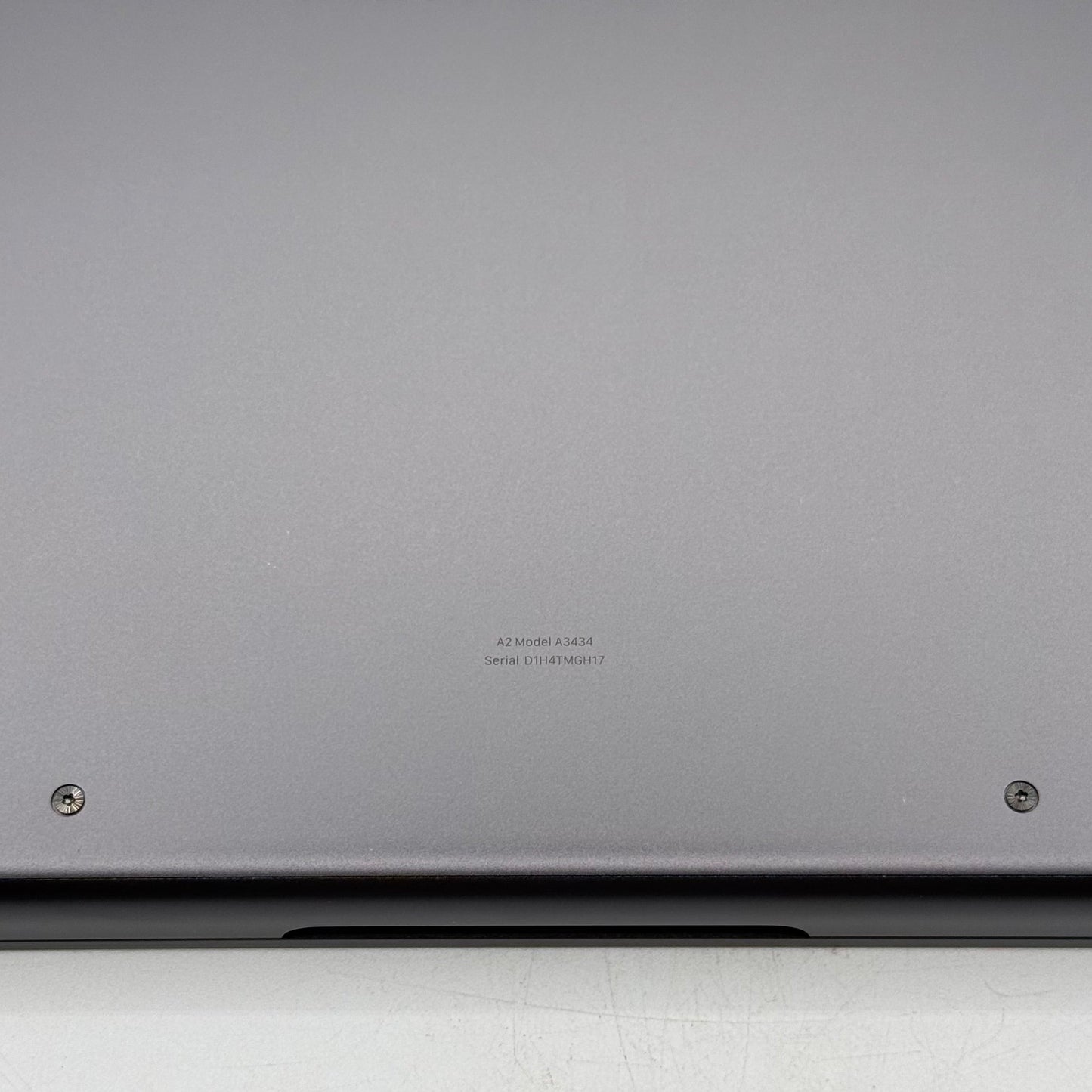 2025 Apple MacBook Pro 14" M5 10C GPU 4.6GHz 16GB RAM 1TB SSD A3434