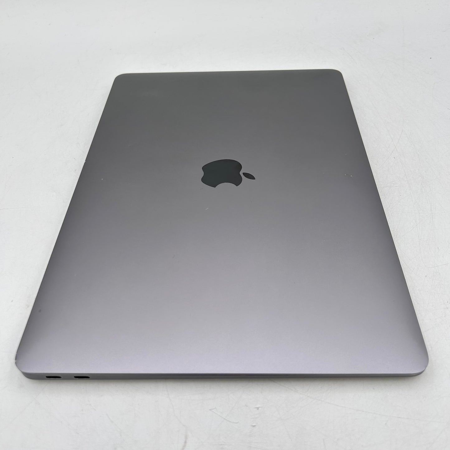 2020 Apple MacBook Air 13.3" i3 1.1GHz 8GB RAM 256GB SSD Space Gray A2179