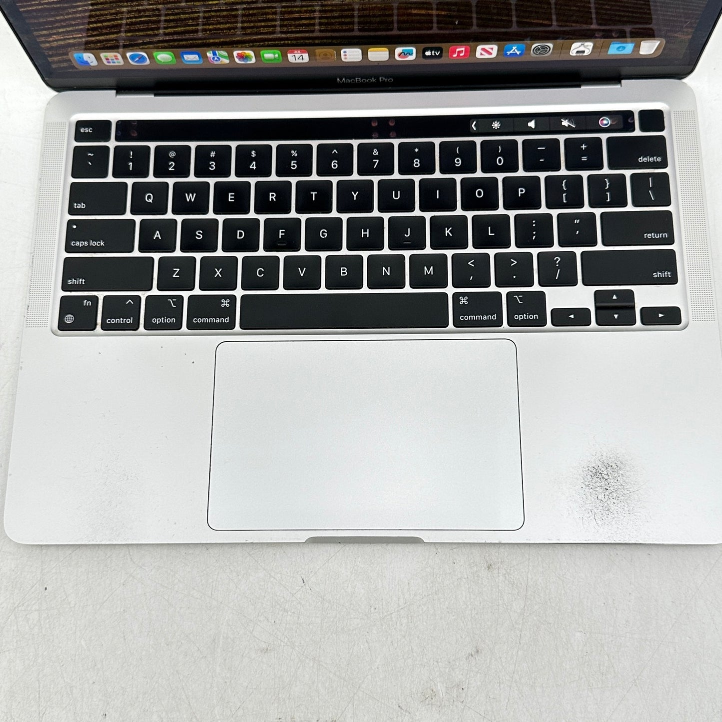 2020 Apple MacBook Pro 13.3" M1 8C GPU 3.2GHz 8GB RAM 256GB SSD READ