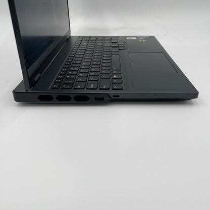 Lenovo LEGION PRO 7 16" i9-13900HX 2.2GHz 32GB RAM 1TB GeForce RTX 4080 Hard Press Keyboard