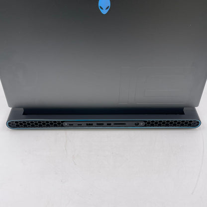 Alienware M18 R1 18" i9-13980HX 2.2GHz 64GB RAM 8TB SSD GeForce RTX 4090 Read