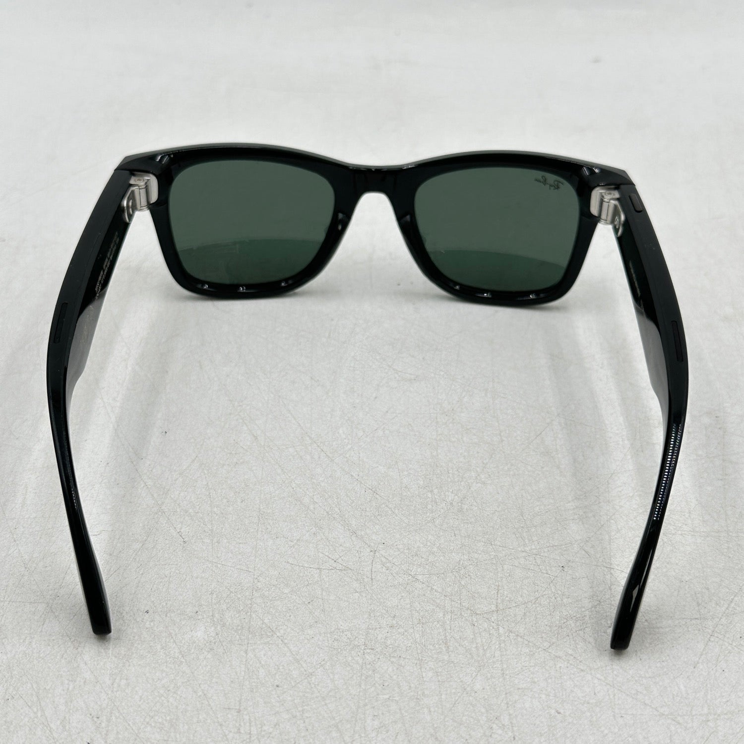 Ray-Ban Meta Wayfarer 019D Smart Glasses RW4006 Shiny Black/G15 Green Plano