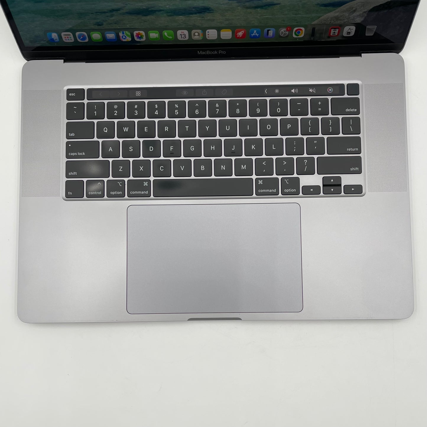 2019 Apple MacBook Pro 16" i9 2.3GHz 16GB RAM 1TB Silver A2141 Radeon Pro 5500M