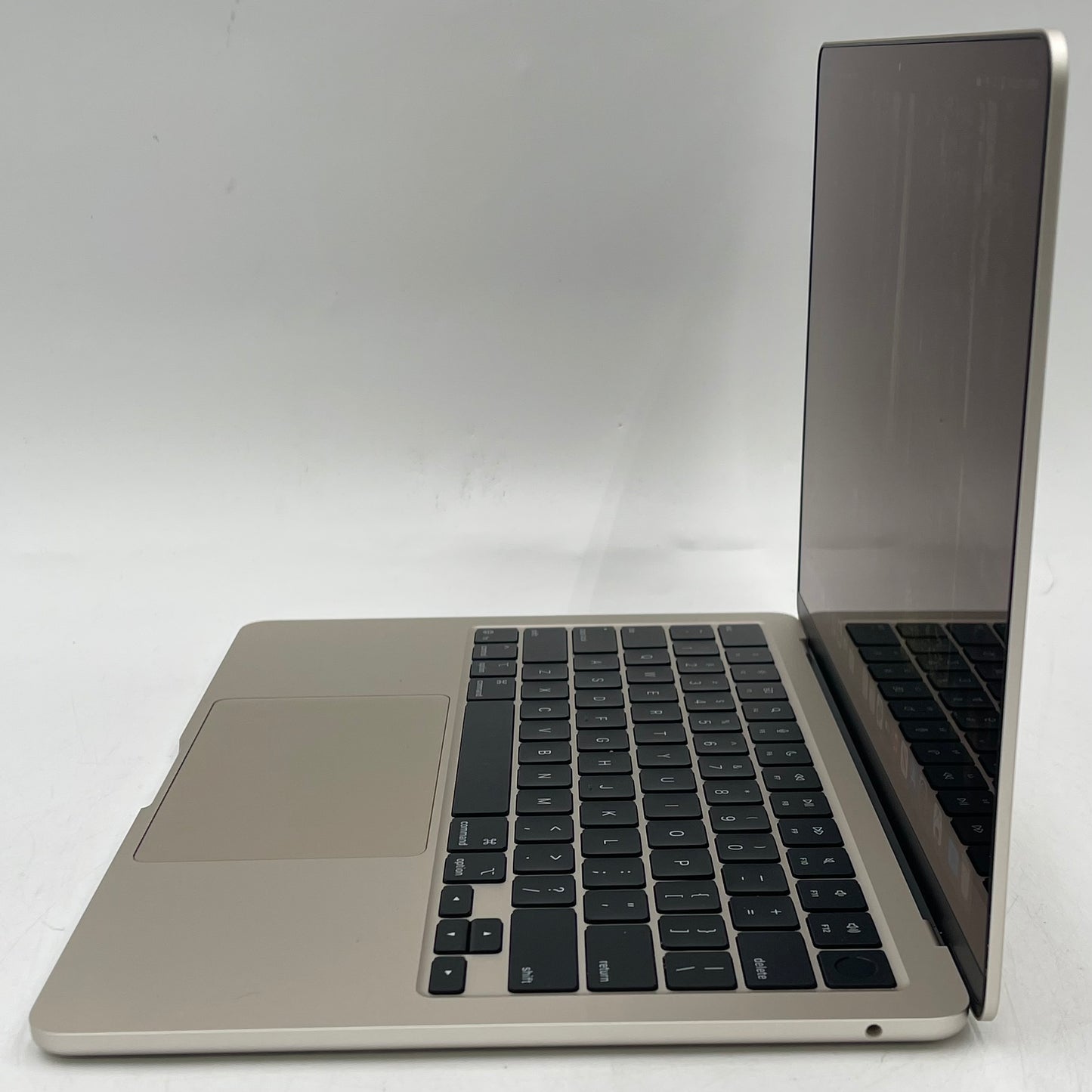 2025 Apple MacBook Air 13" M4 8C GPU 4.5GHz 16GB RAM 256GB SSD A3240