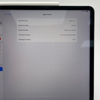 Unlocked Apple iPad Pro 12.9" 5th Gen 2TB Silver NHP43LL/A w/ Pencil & Keyboard
