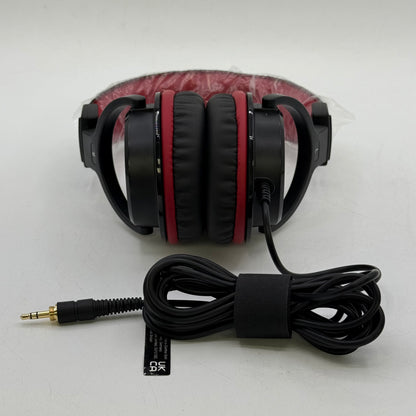 Numark Over-Ear Wired Professional DJ/Studio Monitor Headphone Black/Red HF175