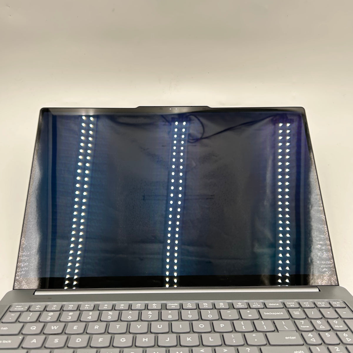 Lenovo Yoga Pro 9 16iah10 16" Core Ultra 9 32GB RAM 1TB SSD GeForce RTX 5050