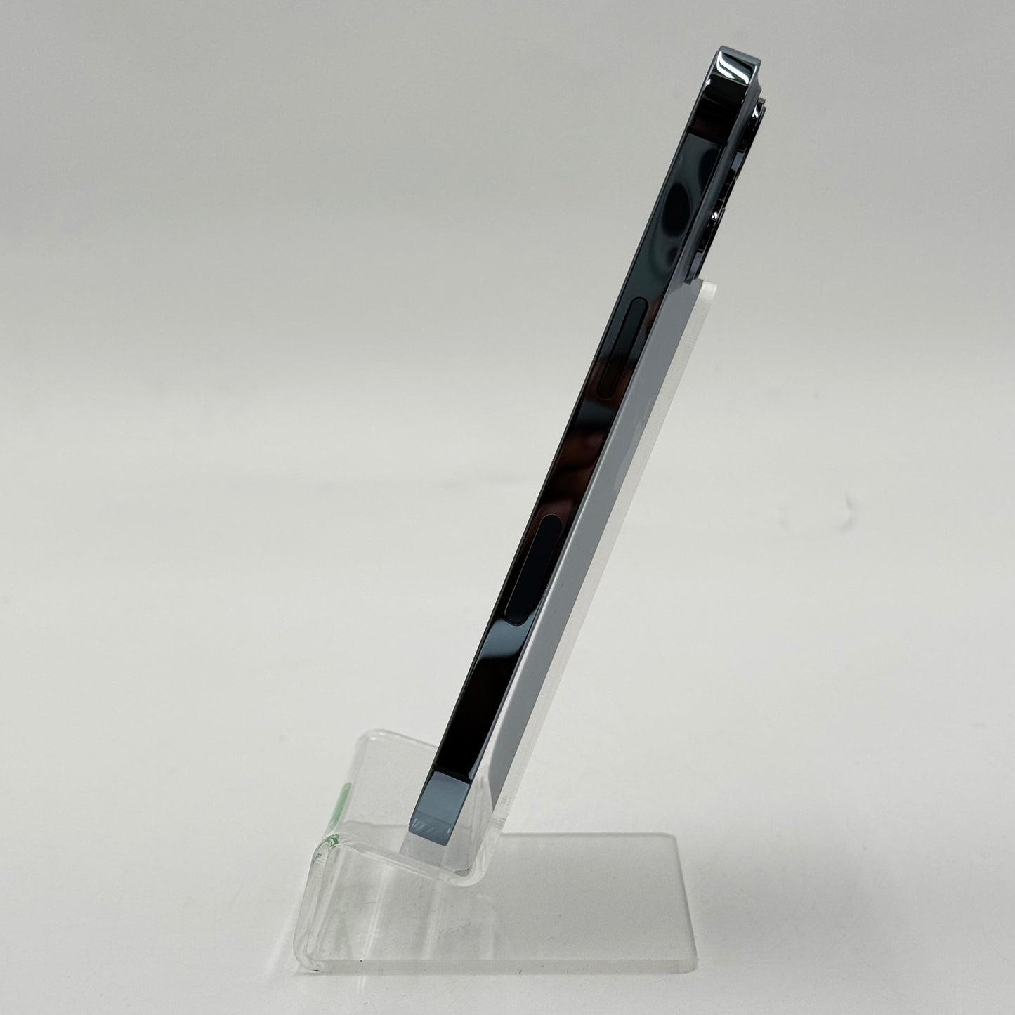 New Factory Unlocked Apple iPhone 13 Pro 128GB Sierra Blue MLR53LL/A