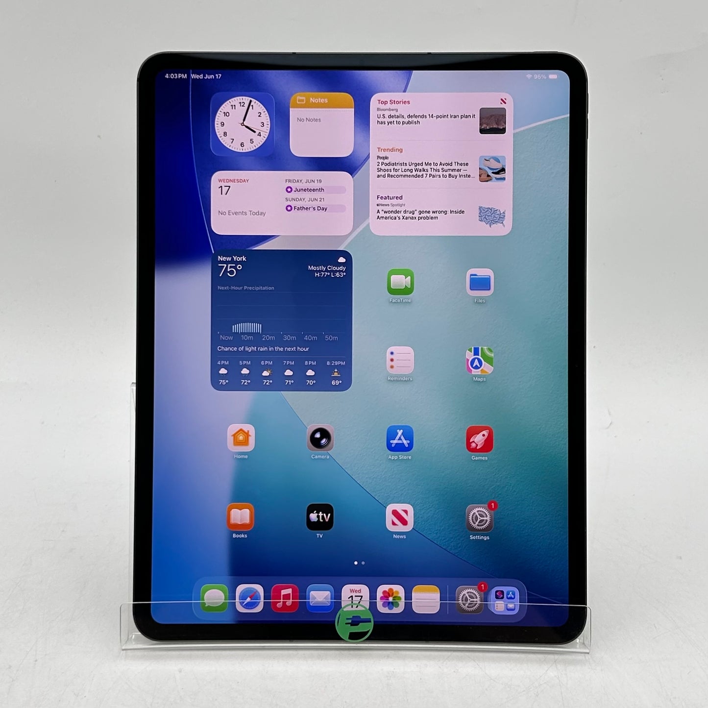 WiFi Only Apple iPad Pro 13" M4 512GB Space Black MVXU3LL/A Read