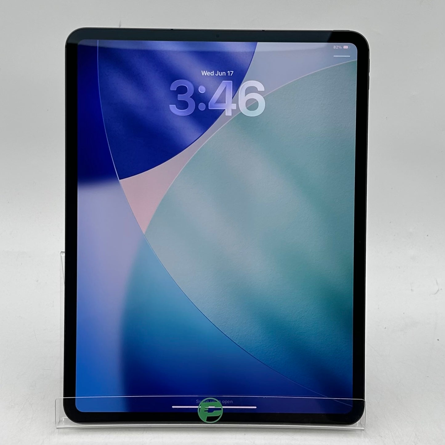 Unlocked Apple iPad Pro 13" M5 256GB Space Black ME7W4LL/A