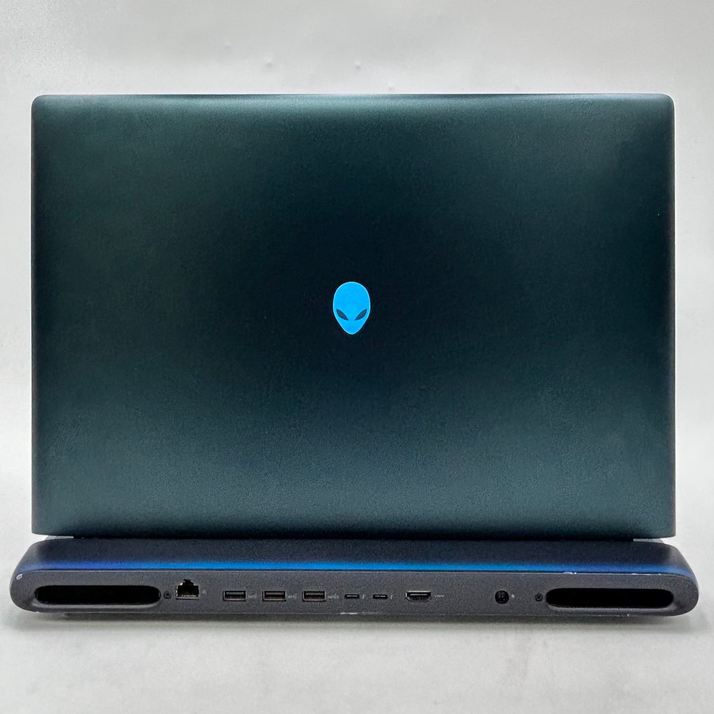 Alienware 18 Area 51 Core Ultra 9 275HX 2.7GHz 32GB 2TB SSD GeForce RTX 5070 Ti
