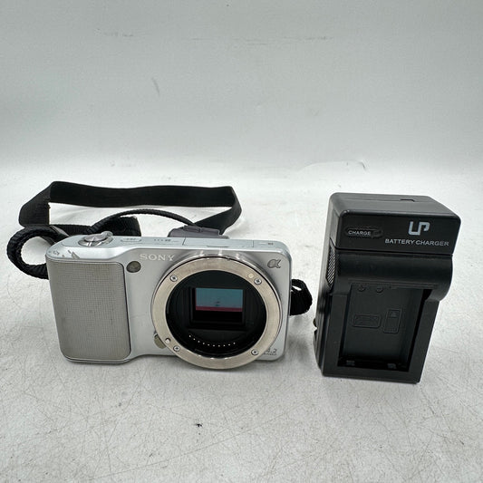 Sony Alpha NEX-3 14.2MP Mirrorless Digital Camera 3486 SC Camera Body Only