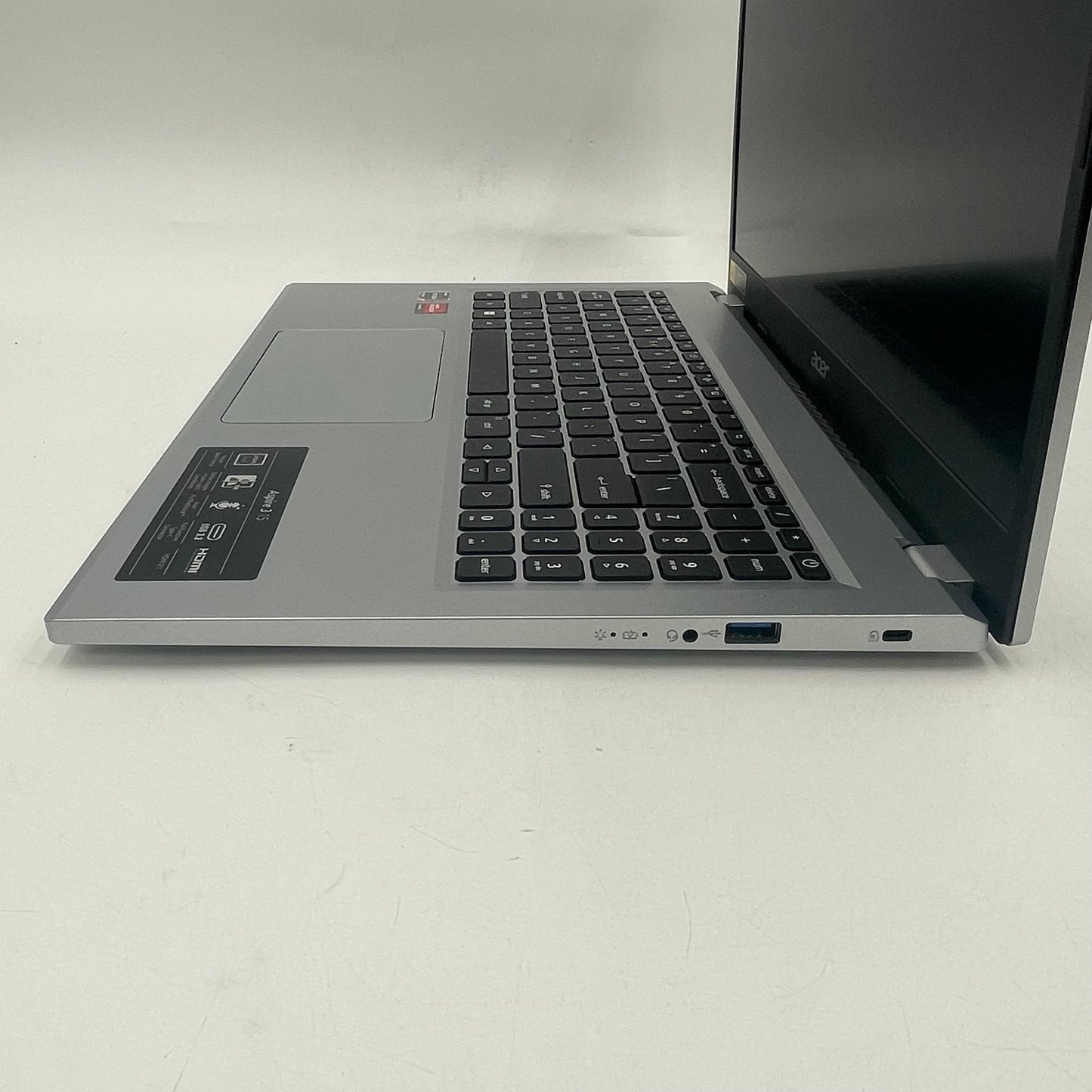 Broken Acer Aspire 3 15.6" Ryzen 3 7320U 2.4GHz 8GB RAM 128GB SSD Bad Battery