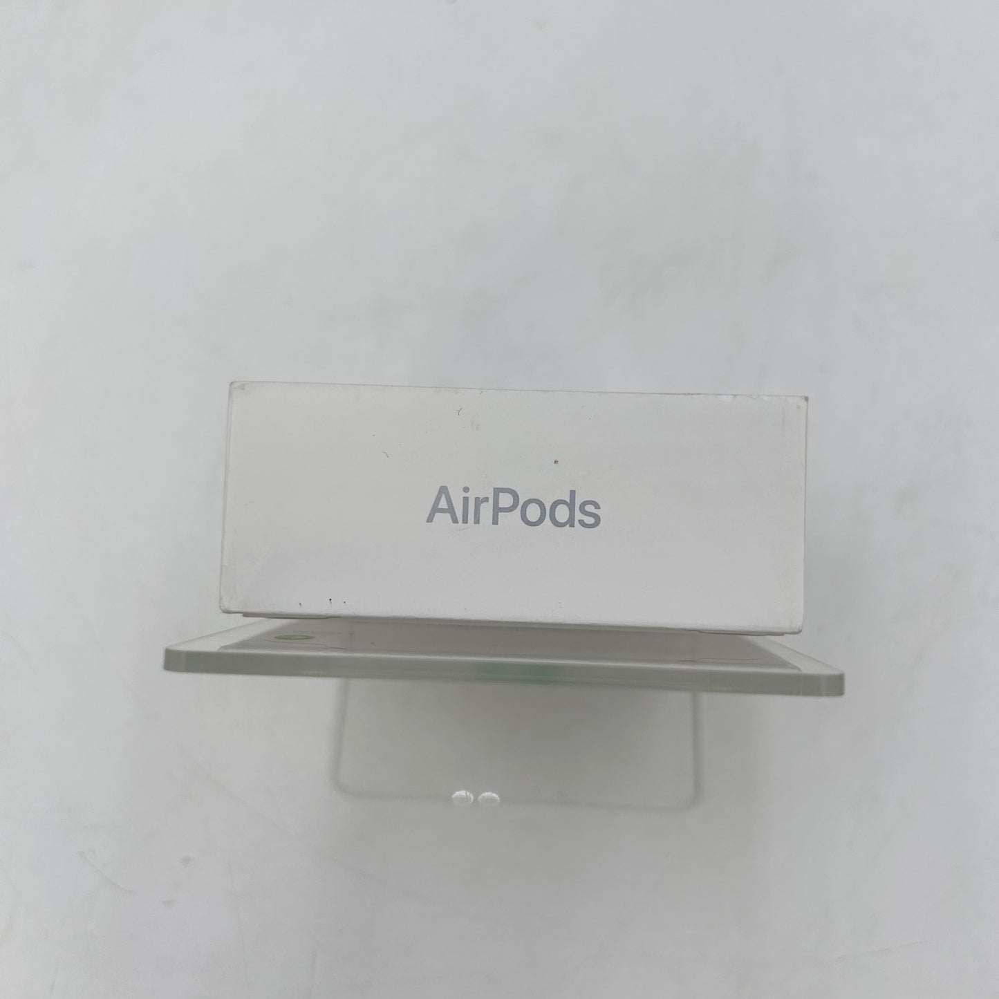 New Apple AirPods 4th Gen with Charging Case A3050 A3053 A3058 MXP63LL/A