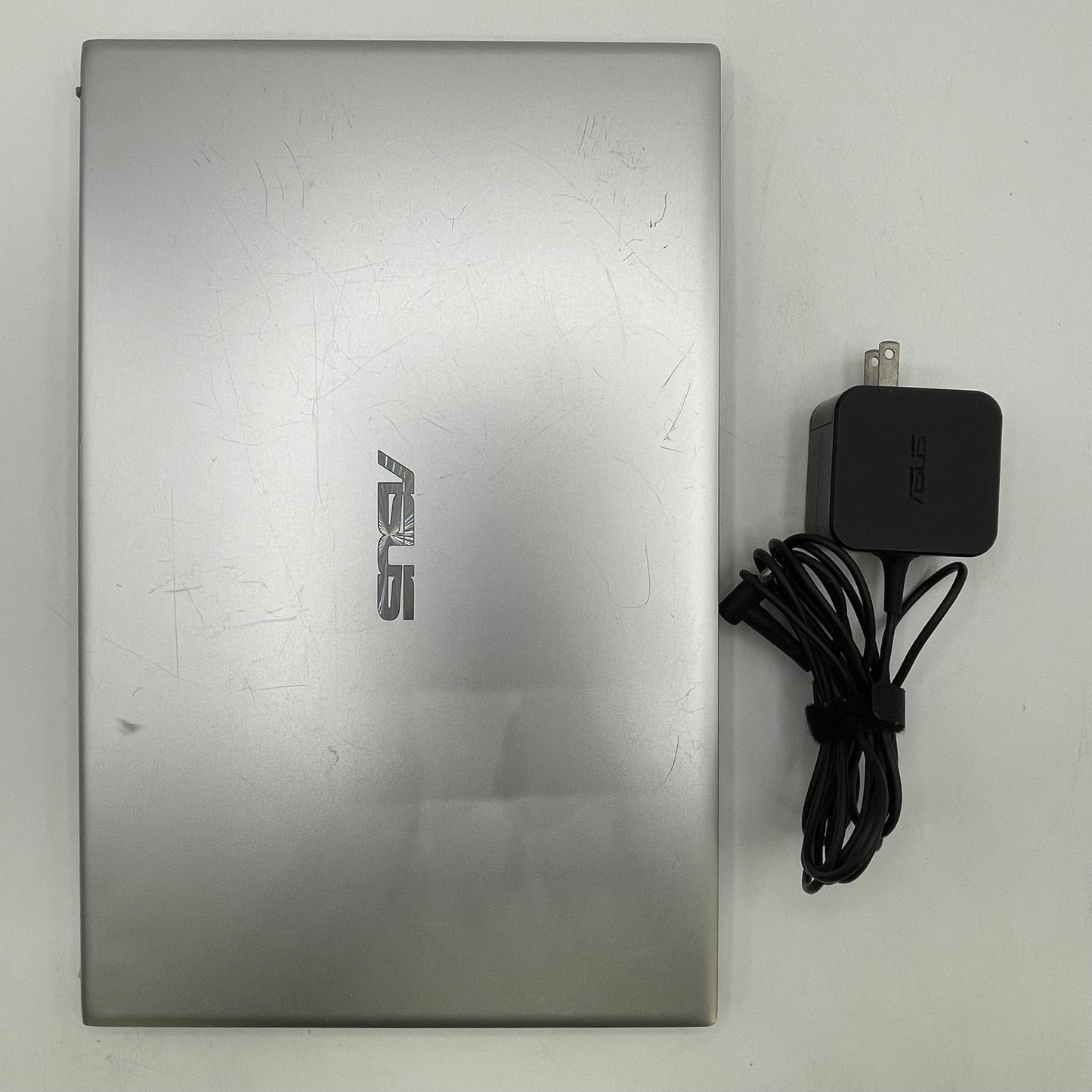 Asus Vivobook 14 X420U 14" i5-8250U 1.6GHz 8GB RAM 128GB SSD