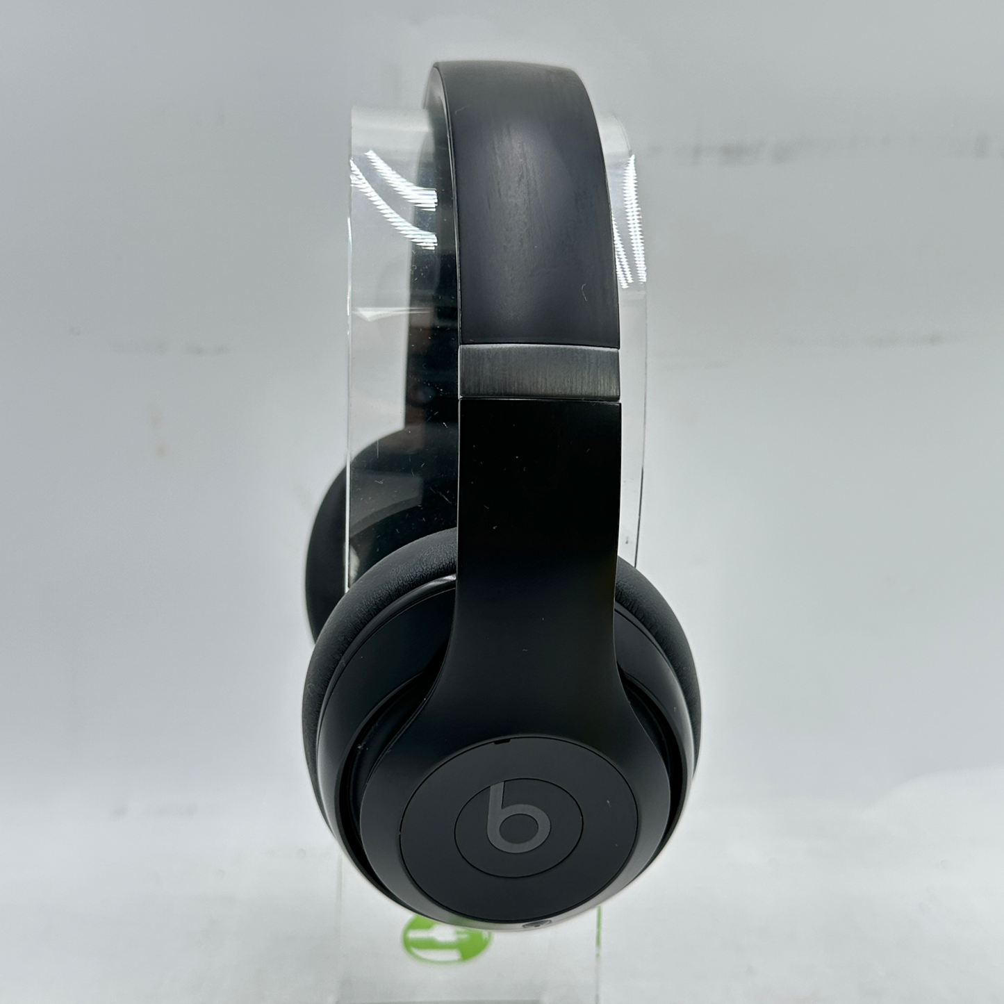 Beats Studio Pro Wireless Over-Ear Bluetooth Headphones Black A2924