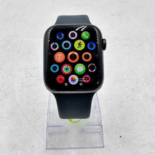 GPS Only Apple Watch SE 1st Gen 44MM Black Aluminum + Black Sport Band A2352