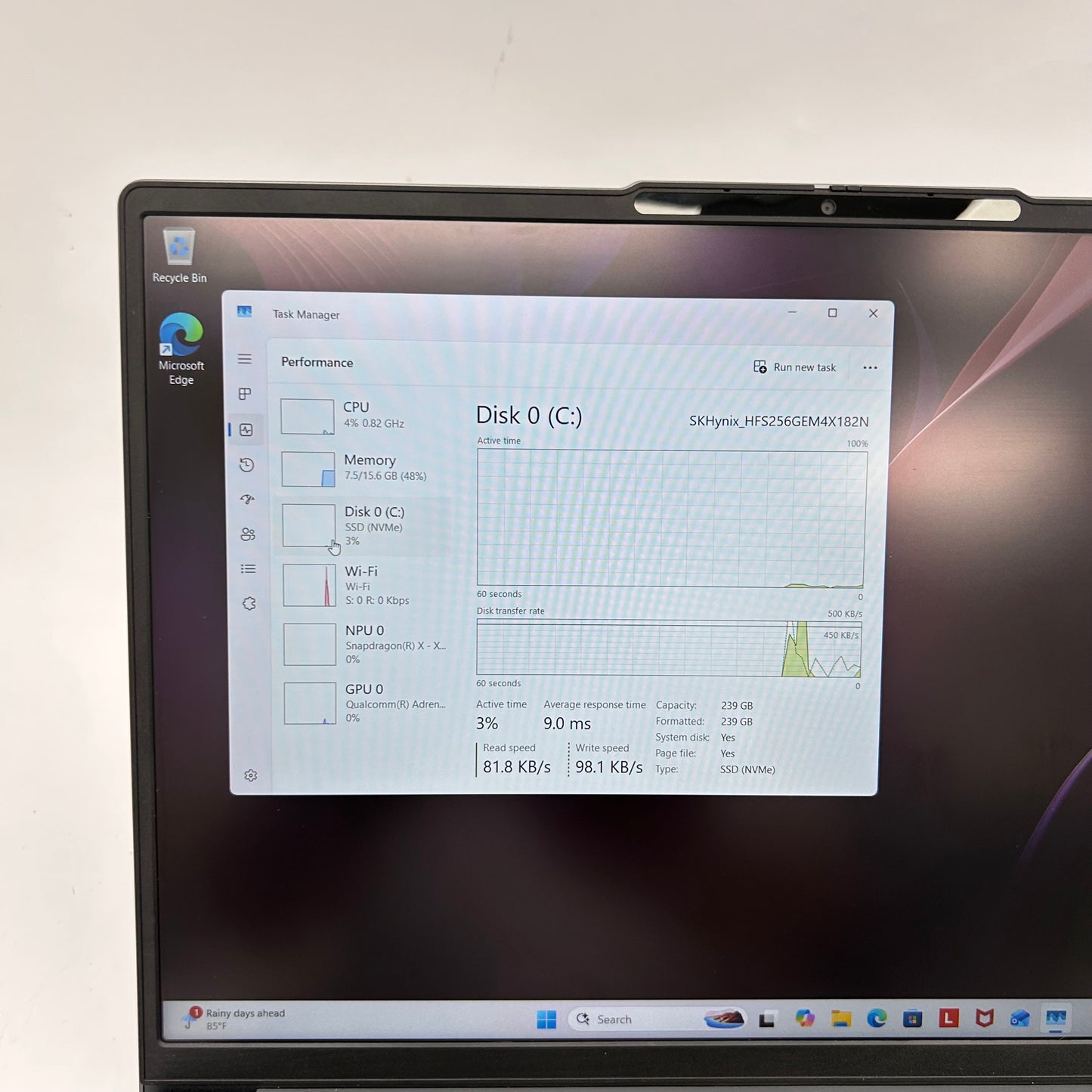 Lenovo IdeaPad Slim 3 15Q8X10 15.3 Snapdragon X  2.9GHz 16GB RAM 256GB SSD