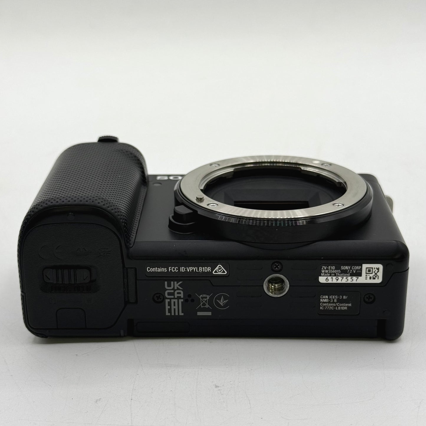 Sony ZV-E10 24.2MP Mirrorless Interchangeable Lens Camera