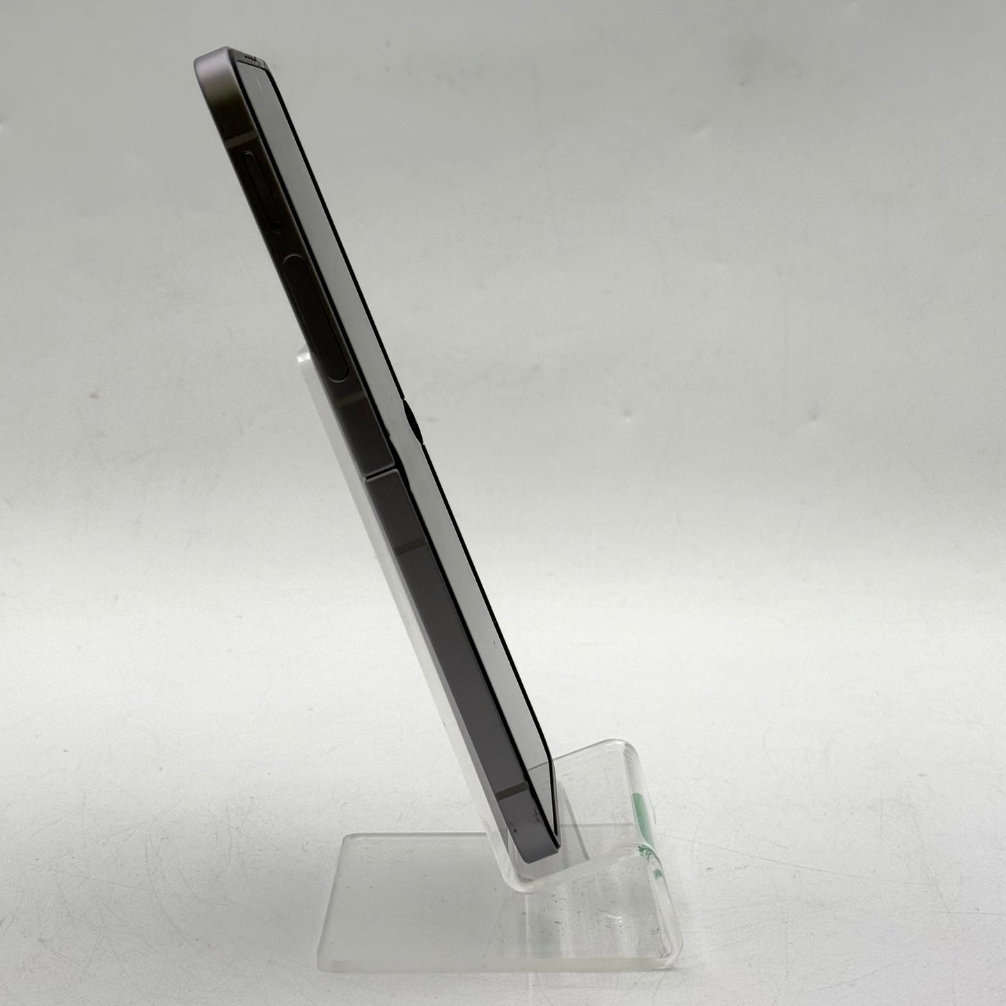 Factory Unlocked Samsung Galaxy Z Flip6 12GB RAM 512GB SM-F741U1 Silver Shadow