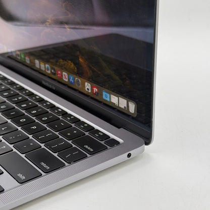 2020 Apple MacBook Air 13.3" M1 7C GPU 3.2GHz 8GB RAM 256GB SSD A2337
