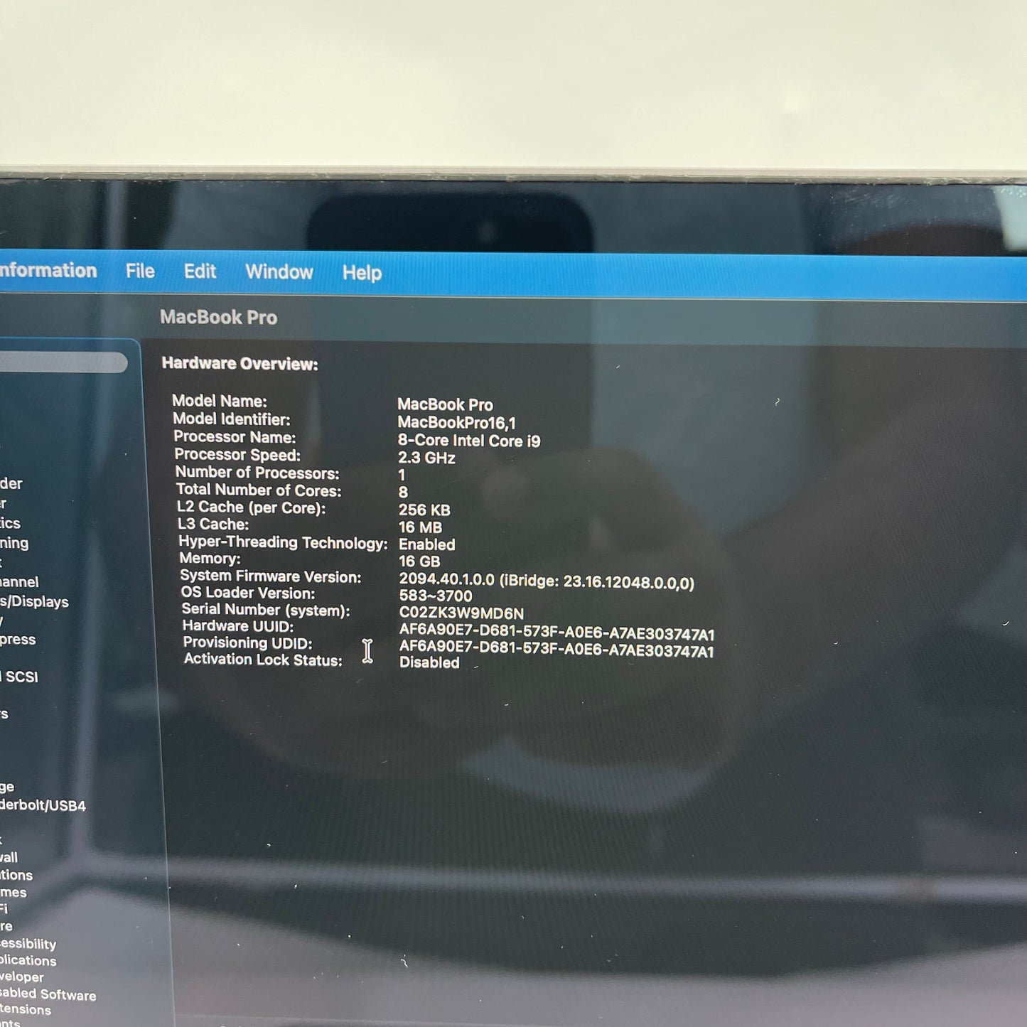 2019 Apple MacBook Pro 16" i9 2.3GHz 16GB RAM 1TB Silver A2141 Radeon Pro 5500M