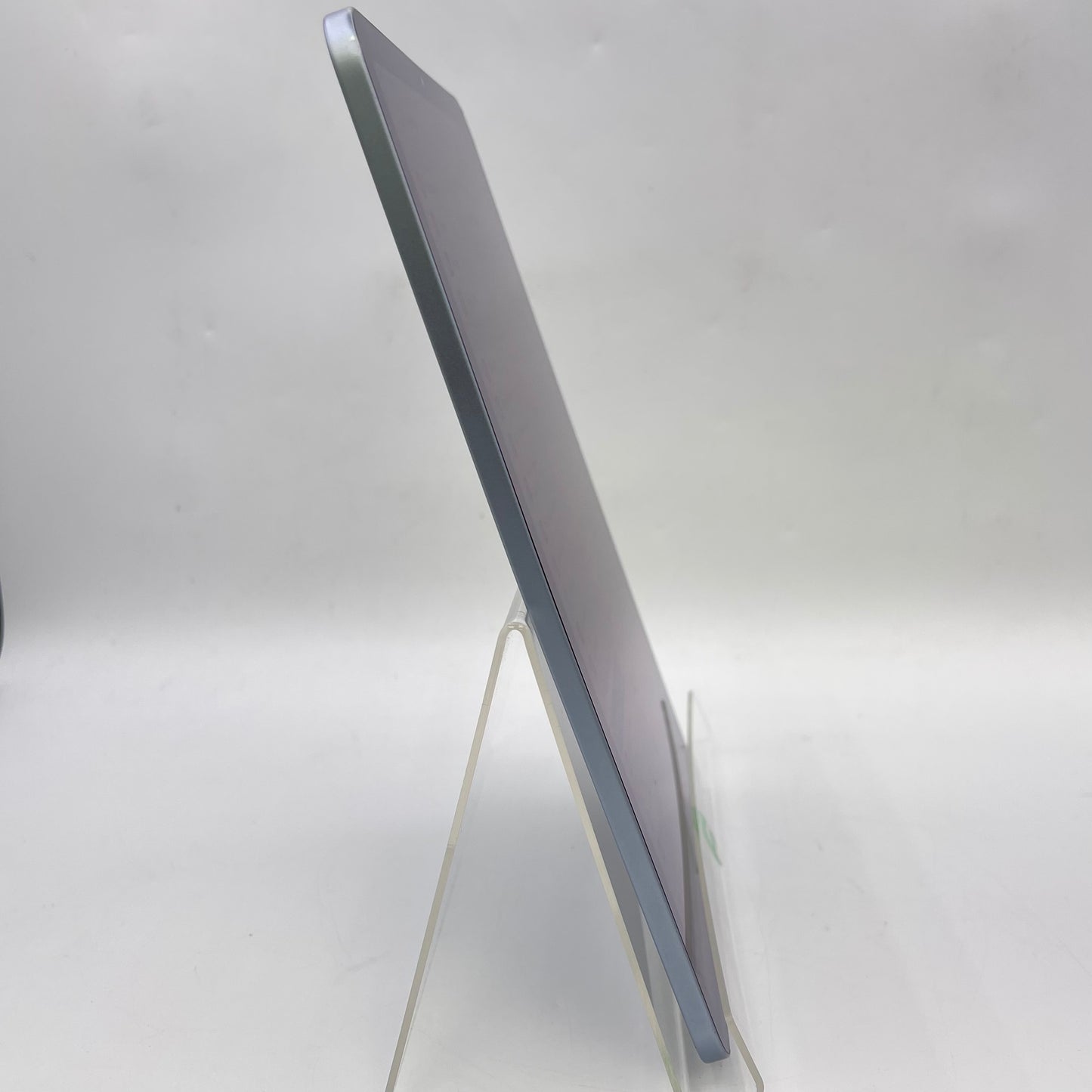 WiFi Only Apple iPad Air 4th Gen 64GB Sky Blue MYFQ2LL/A