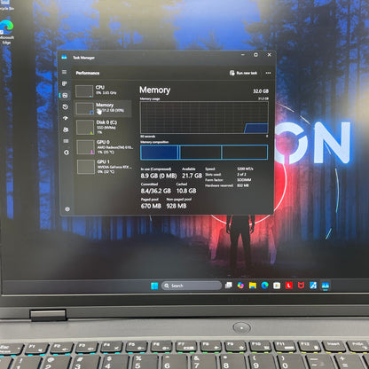 Lenovo Legion Pro 5 16" Ryzen 9 7945HX 2.5GHz 32GB RAM 1TB SSD GeForce RTX 4070