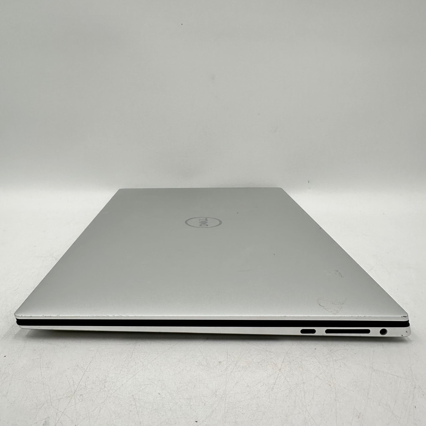 2020 Dell XPS 15 9500 15.6" i7-10750H 16GB RAM 256GB SSD 2.60GHz GTX1650Ti READ