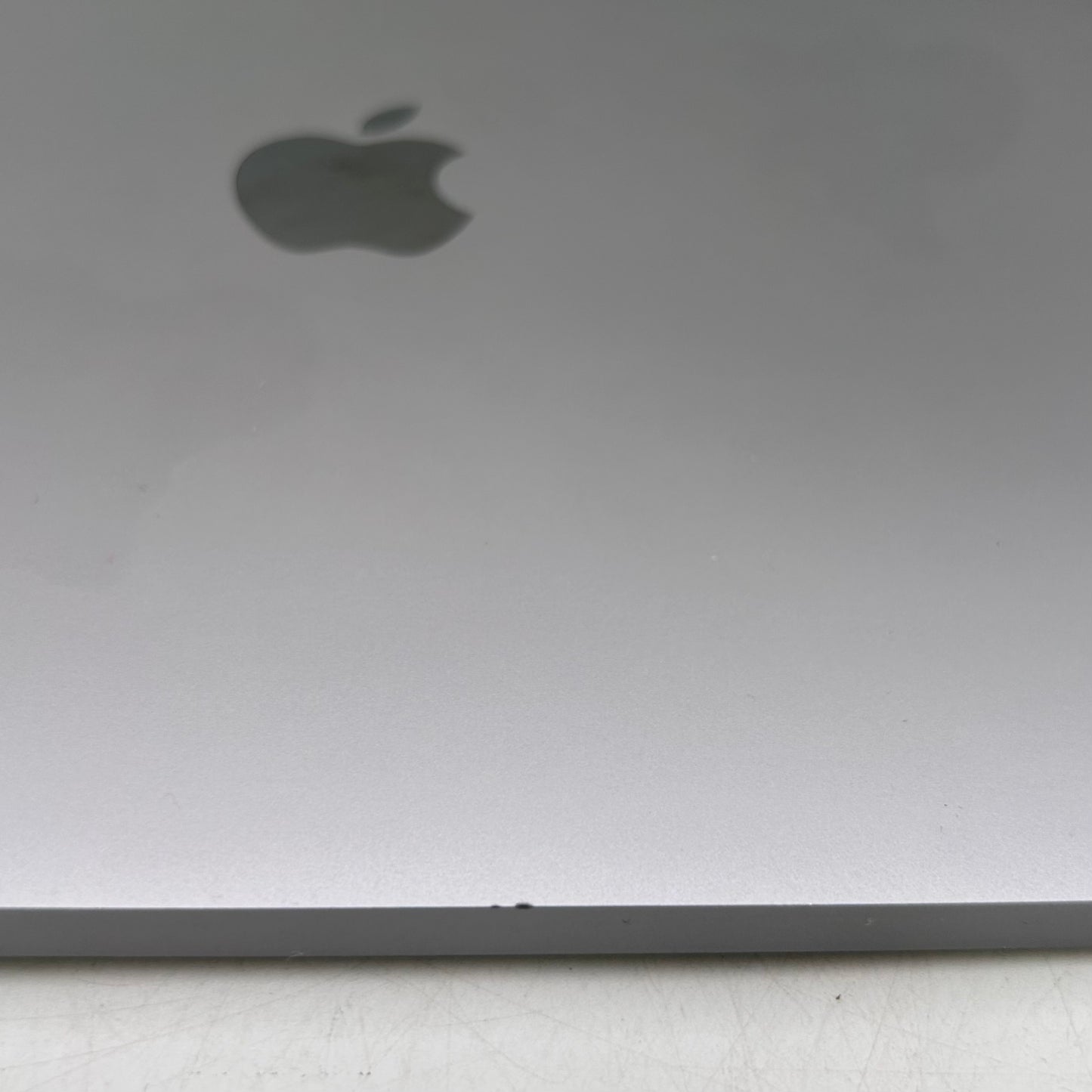 2019 Apple MacBook Pro 13.3" i5 1.4GHz 8GB RAM 256GB SSD Silver A2159