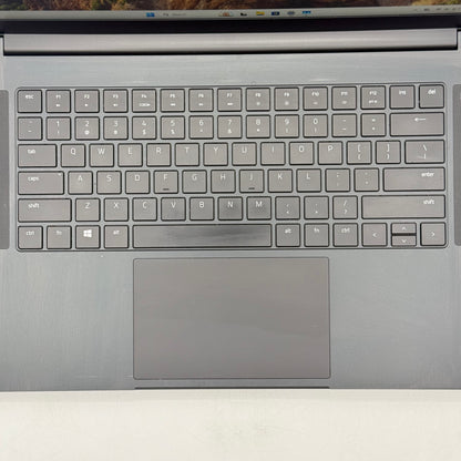 Razer Blade 15 Base RZ09-0328 15.6 i7-10750H 16GB RAM 512GB SSD GeForce RTX 2060