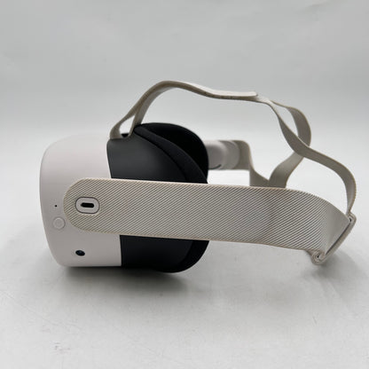 Meta Quest 3S 128GB Standalone All-in-One VR Headset P97