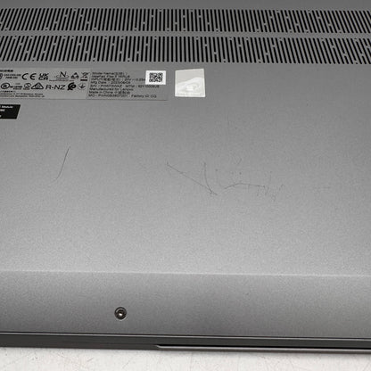 Lenovo Ideapad Flex 5i 16IRU8 16" i5-1335U 1.3GHz 8GB RAM 512GB SSD