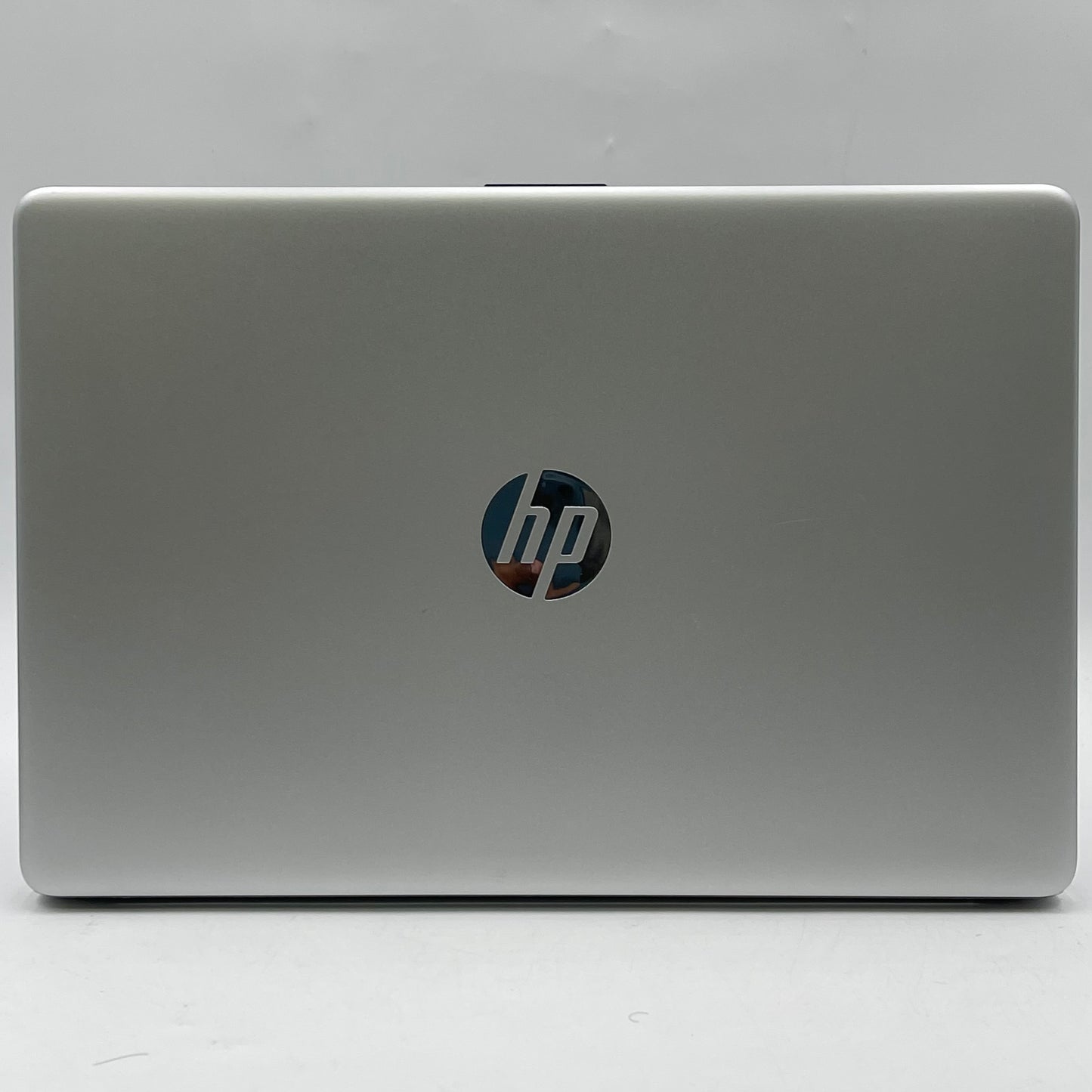 HP Laptop 15-dy2073dx 15.6" i7-1165G7 2.8GHz 16GB RAM 512GB SSD