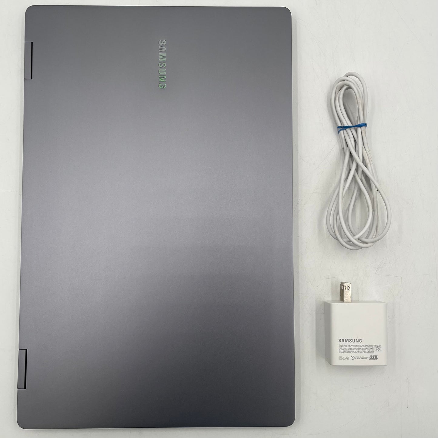 Samsung Galaxy Book5 NP750QHA 15.6" Core Ultra 7 256V 2.2GHz 16GB RAM 512GB SSD