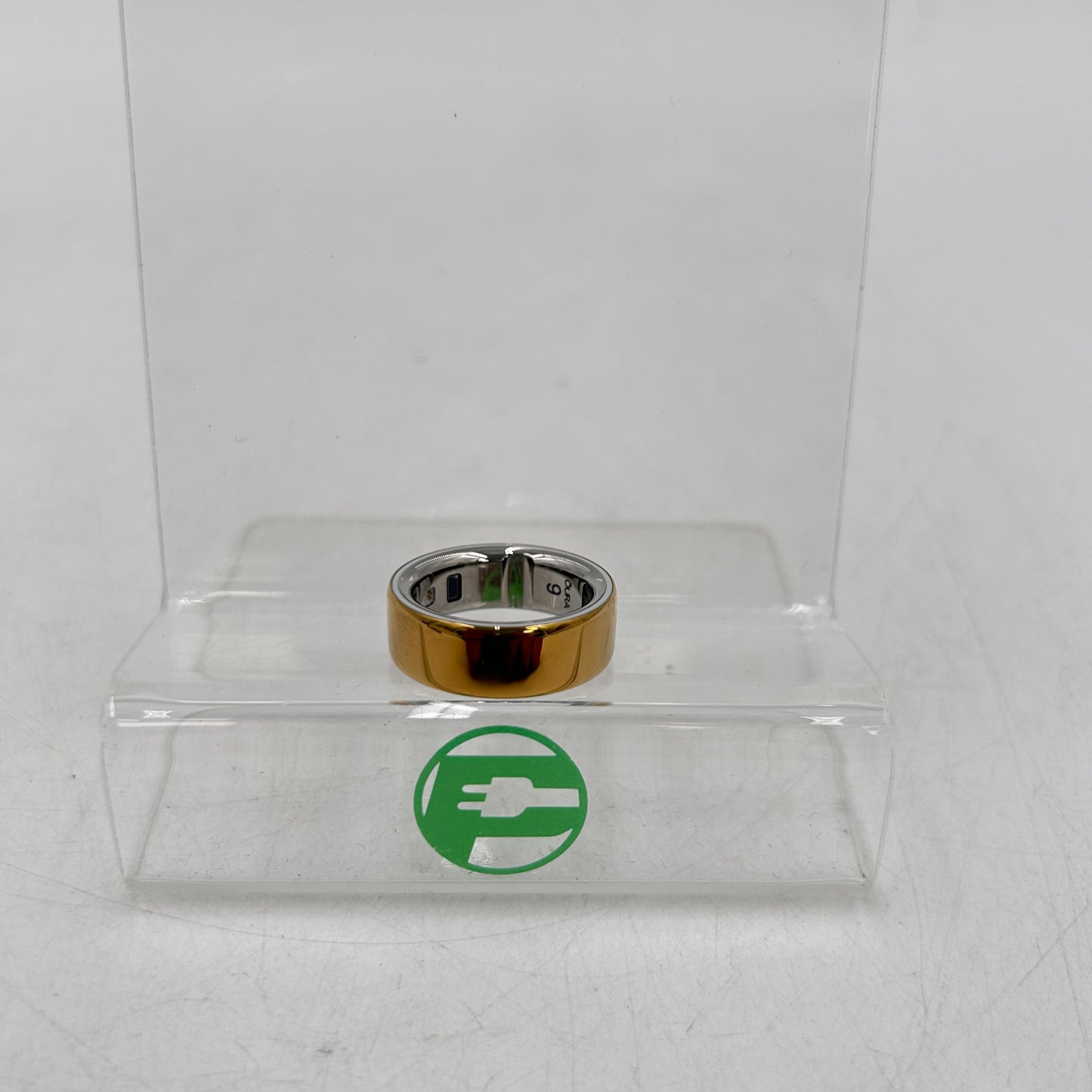 Oura Ring 4 Smart Ring Gold Size 9  JZ90-54216-09