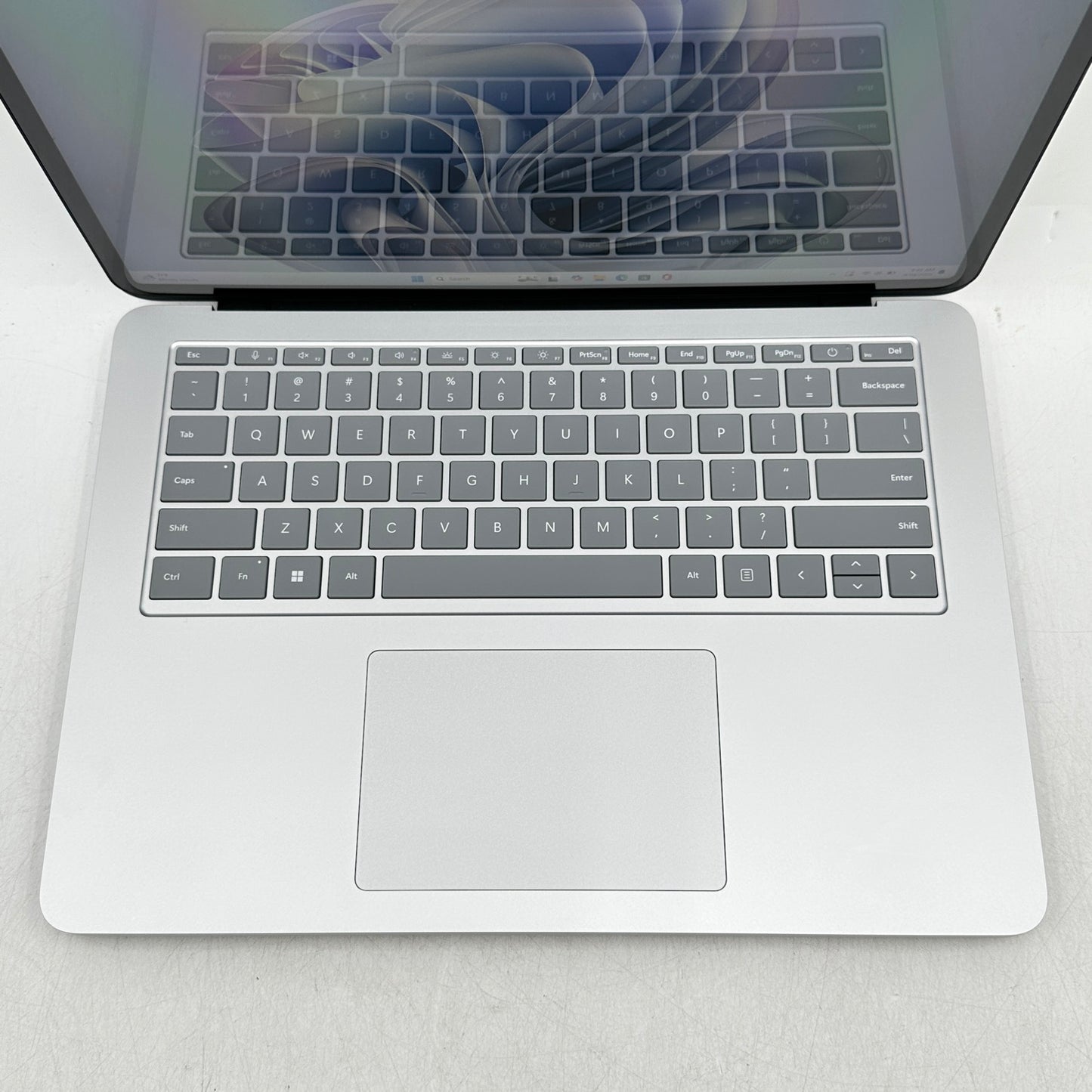 Microsoft Surface Laptop Studio 2 2029 14.4" i7-13800H 32GB RAM 1TB SSD RTX 4050